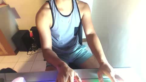 Snapshot of rogueprince_jace chatting on 02-08-26, 04:43 Jace online show from 02-08-26, 04:43