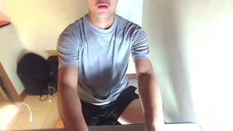 Snapshot of rogueprince_jace chatting on 02-09-26, 12:20 Jace online show from 02-09-26, 12:20