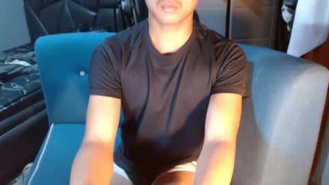 Snapshot of rogueprince_jace chatting on 03-26-26, 11:38 Jace online show from 03-26-26, 11:38