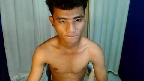 roianboyyy online show from 05-10-26, 11:26