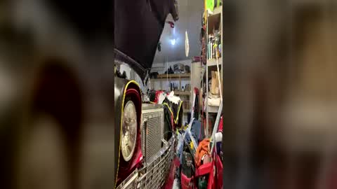 Snapshot of roknfordguy chatting on 06-15-26, 04:36 roknfordguy online show from 06-15-26, 04:36