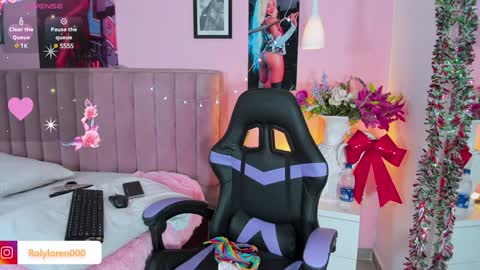 Snapshot of rolyloren chatting on 12-07-24, 05:09 Marcela online show from 12-07-24, 05:09