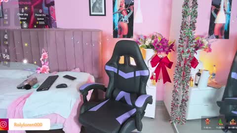 Snapshot of rolyloren chatting on 12-08-24, 07:43 Marcela online show from 12-08-24, 07:43