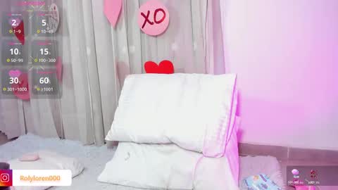 Snapshot of rolyloren chatting on 02-23-25, 10:09 Marcela online show from 02-23-25, 10:09