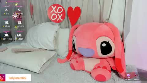 Snapshot of rolyloren chatting on 02-27-25, 09:04 Marcela online show from 02-27-25, 09:04