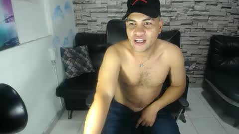 rom_weasley online show from 10-19-25, 11:22