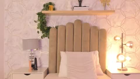   online show from 12-08-24, 12:19