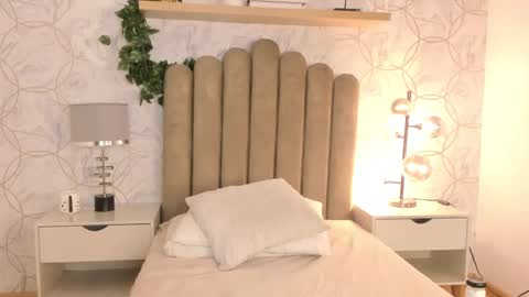   online show from 12-31-24, 02:47