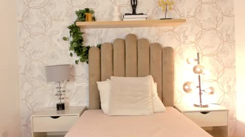   online show from 01-06-25, 11:29