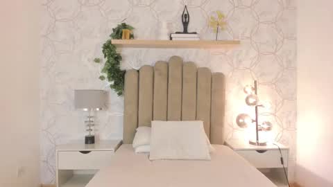   online show from 02-19-25, 11:49