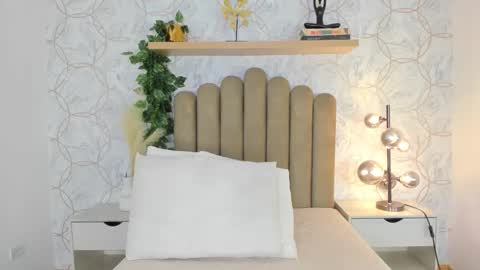   online show from 10-27-25, 12:09