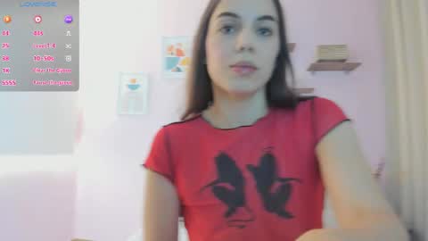 Snapshot of roma_lovee chatting on 06-08-26, 11:21 Roma online show from 06-08-26, 11:21