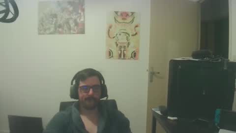 Snapshot of romainb72 chatting on 02-03-25, 06:17 romainb72 online show from 02-03-25, 06:17