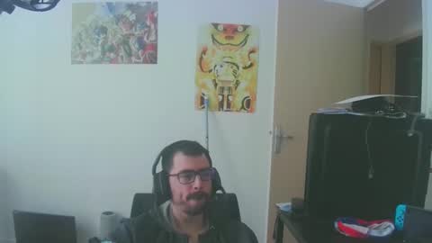 Snapshot of romainb72 chatting on 03-10-25, 11:42 romainb72 online show from 03-10-25, 11:42