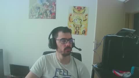 Snapshot of romainb72 chatting on 03-12-25, 09:12 romainb72 online show from 03-12-25, 09:12