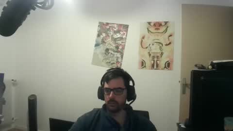 Snapshot of romainb72 chatting on 09-26-25, 05:33 romainb72 online show from 09-26-25, 05:33