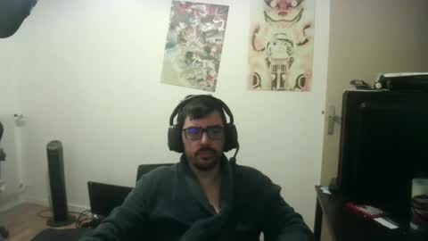 Snapshot of romainb72 chatting on 10-05-25, 11:02 romainb72 online show from 10-05-25, 11:02