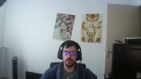 Snapshot of romainb72 chatting on 10-11-25, 07:40 romainb72 online show from 10-11-25, 07:40