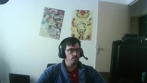 Snapshot of romainb72 chatting on 10-26-25, 02:45 romainb72 online show from 10-26-25, 02:45