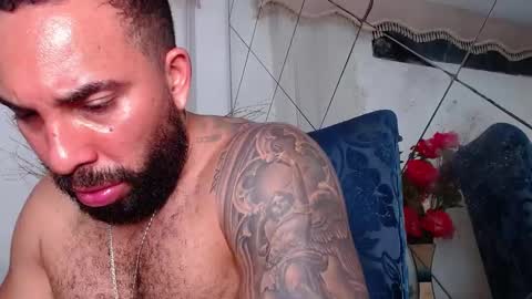 Snapshot of roman_muscle_ chatting on 01-09-25, 06:17 Roman online show from 01-09-25, 06:17