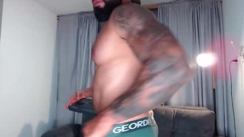 Roman online show from 12-19-25, 11:01