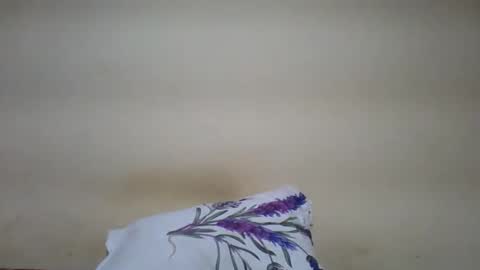 Emma online show from 03-04-26, 04:07