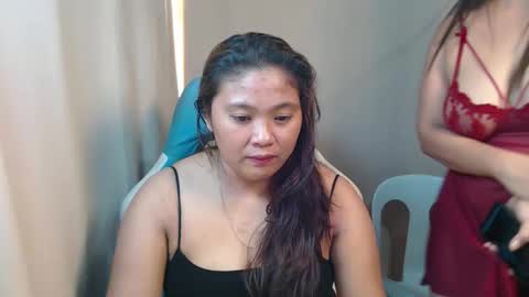 Snapshot of romanticpinay chatting on 03-16-26, 01:55 romanticpinay online show from 03-16-26, 01:55