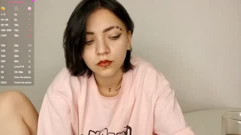 Snapshot of romeliahastert chatting on 09-09-25, 04:28 Anica online show from 09-09-25, 04:28