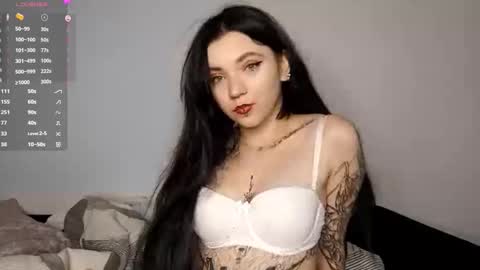 Snapshot of romeliahastert chatting on 09-27-25, 04:56 Anica online show from 09-27-25, 04:56