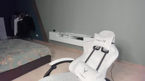 Snapshot of romeo_mercy chatting on 03-11-25, 05:38 Romeo online show from 03-11-25, 05:38