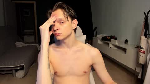 Romeo online show from 02-17-26, 01:57