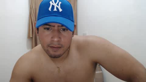 Romeos Room online show from 01-26-25, 07:52