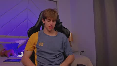 Romeo Ricci online show from 01-12-25, 05:03