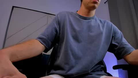 Romeo Ricci online show from 01-06-26, 07:39