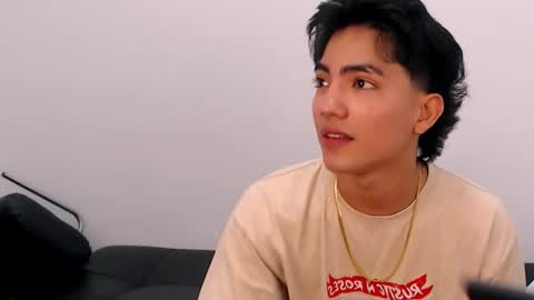 Snapshot of romeomillerr chatting on 11-07-25, 07:03 Romeo online show from 11-07-25, 07:03