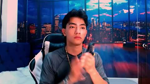 Snapshot of romeomillerr chatting on 11-13-25, 08:30 Romeo online show from 11-13-25, 08:30