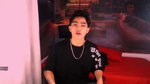 Snapshot of romeomillerr chatting on 12-01-25, 07:08 Romeo online show from 12-01-25, 07:08