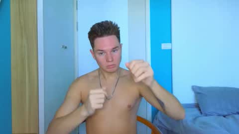 Romeo online show from 11-04-25, 04:00