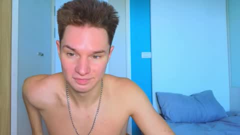 Romeo online show from 11-10-25, 05:39