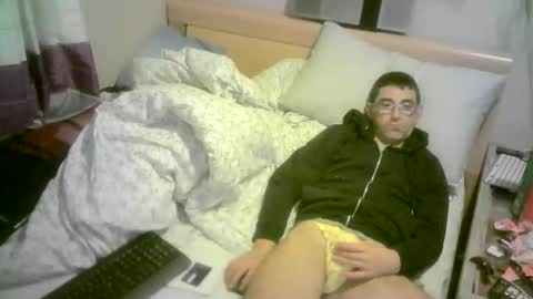 Snapshot of romson998181 chatting on 11-02-25, 10:01 romson998181 online show from 11-02-25, 10:01