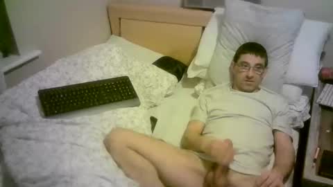 Snapshot of romson998181 chatting on 03-30-26, 10:44 romson998181 online show from 03-30-26, 10:44