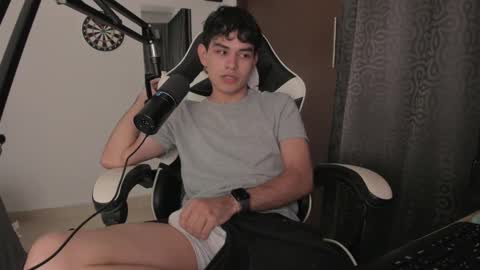 Ronaldo online show from 01-26-25, 02:24