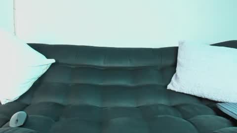 Snapshot of ronnie_fallout chatting on 01-25-25, 09:14 Ronnie online show from 01-25-25, 09:14