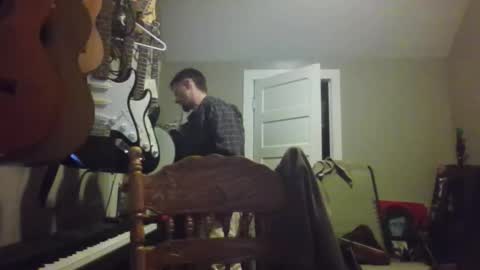 Snapshot of ronniejohnston13 chatting on 04-13-26, 07:25 ronniejohnston13 online show from 04-13-26, 07:25