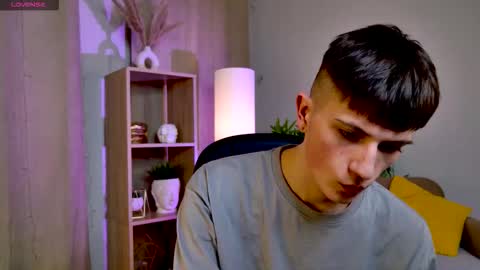 Rony online show from 02-08-26, 07:39