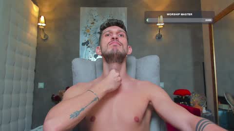 Snapshot of ronythemaster chatting on 02-01-25, 08:47 onlyfans- online show from 02-01-25, 08:47