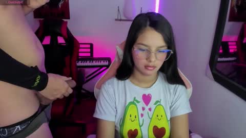  MIA AND PAUL online show from 03-04-26, 03:40