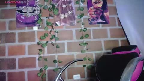 Snapshot of roos_veyker chatting on 07-11-26, 07:22 roos_veyker online show from 07-11-26, 07:22