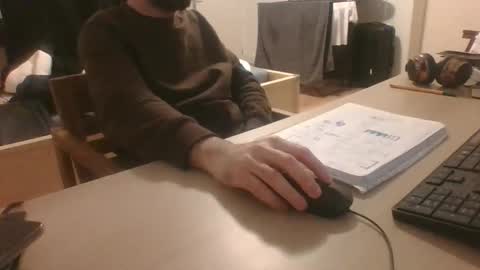 Snapshot of roridory chatting on 10-31-25, 07:37 roridory online show from 10-31-25, 07:37