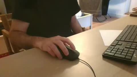 Snapshot of roridory_1 chatting on 12-14-25, 12:10 roridory_1 online show from 12-14-25, 12:10